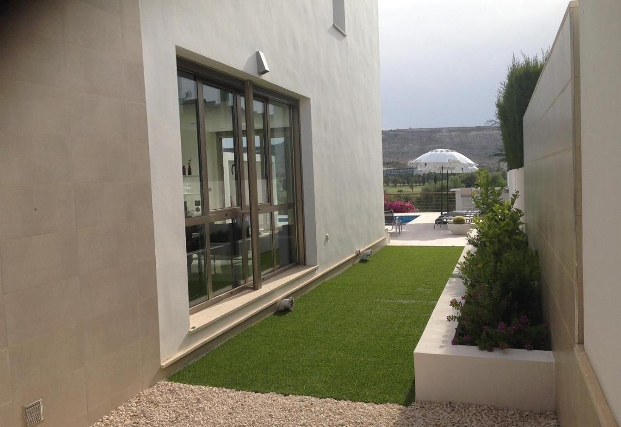 Modern Villa Frontline Golf Algorfa Exterior photo